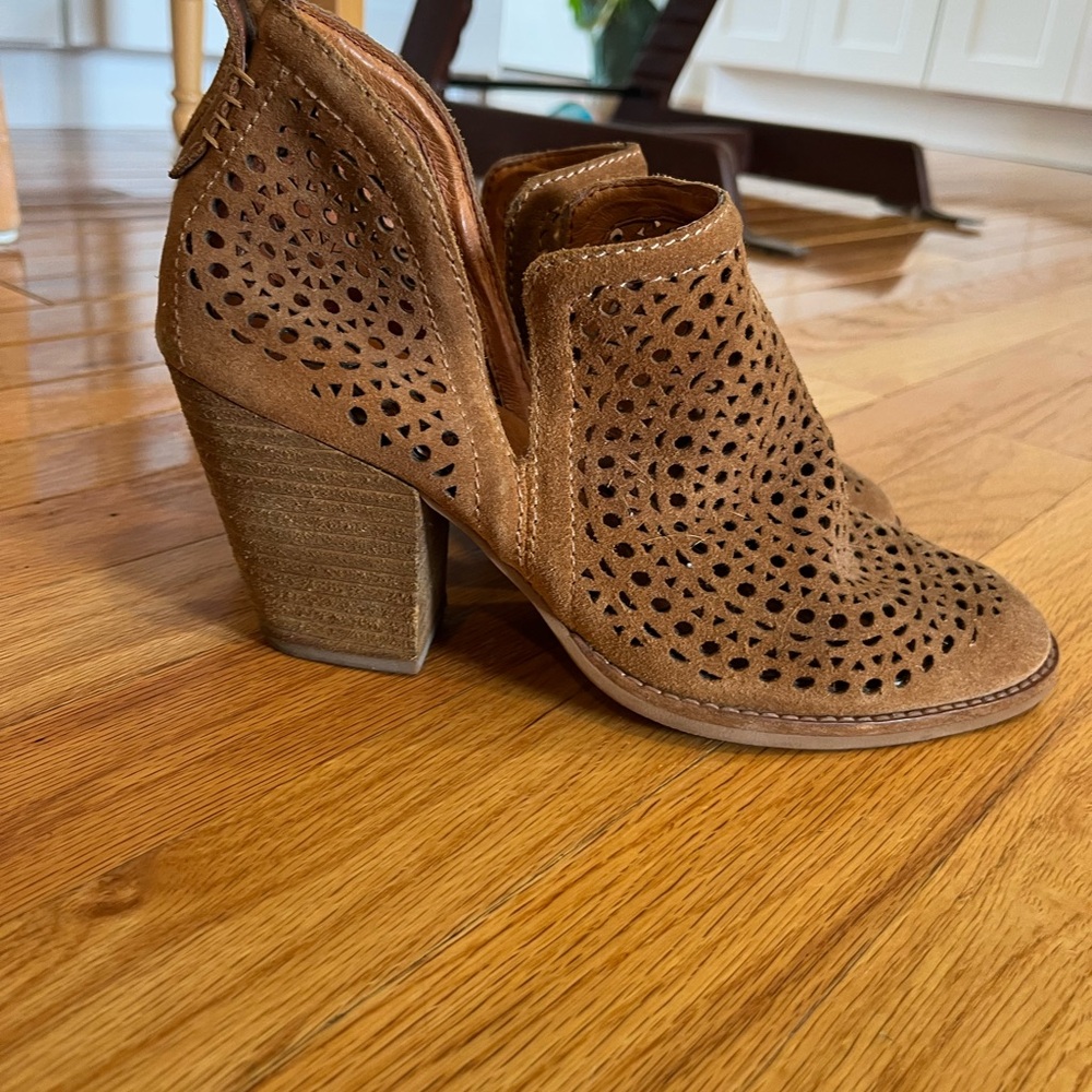 Jeffrey Campbell Booties, Like New! - image 2